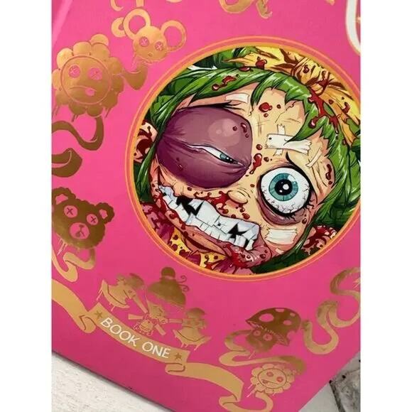 I Hate Fairyland Book One Skottie Young HC Deluxe Includes Variant Covers Script - Picture 3 of 16